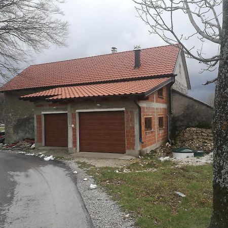 AjdovščinaApartma Burjuca公寓 外观 照片