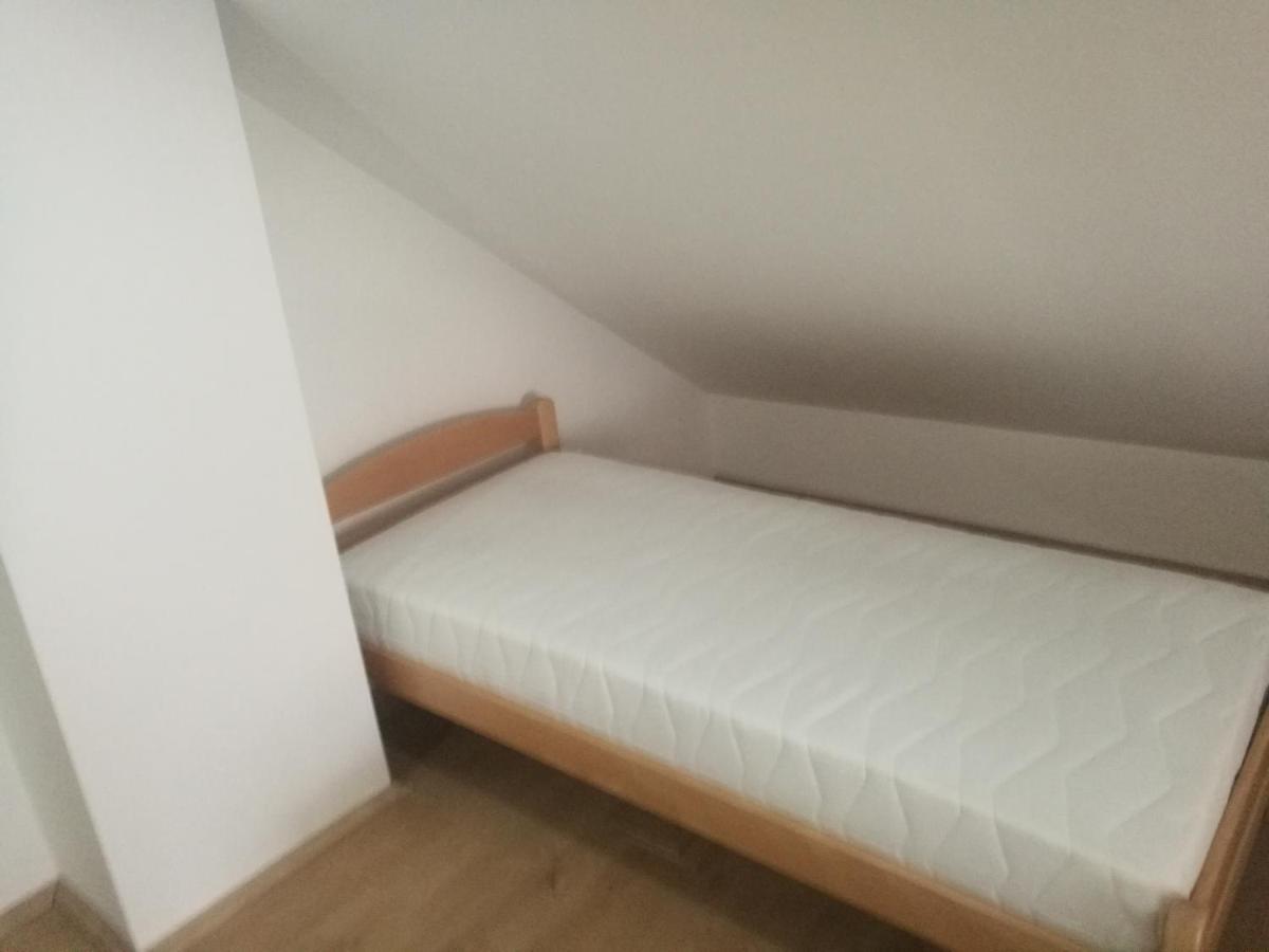 AjdovščinaApartma Burjuca公寓 外观 照片