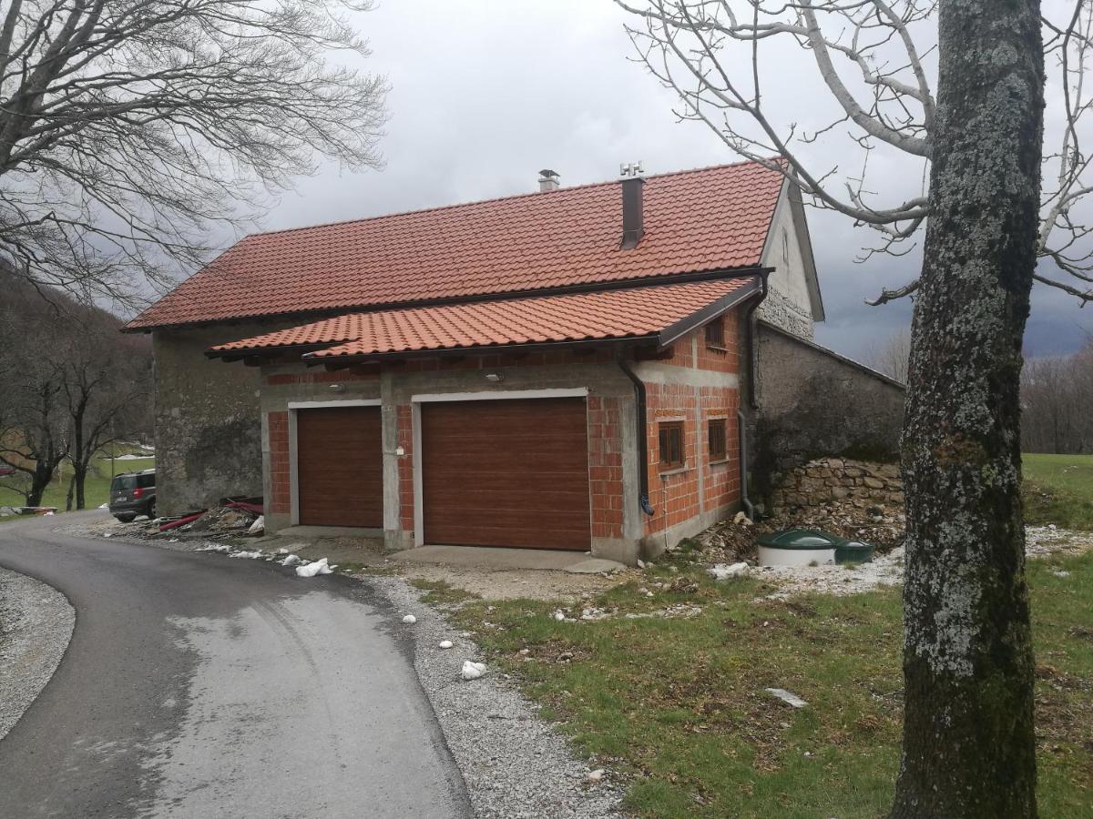 AjdovščinaApartma Burjuca公寓 外观 照片